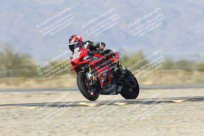 media/Dec-04-2025-Racers Edge (Thu) [[5ebc9f124d]]/2-A Group/3-Session 2 (Turn 3 Exit Pans)/